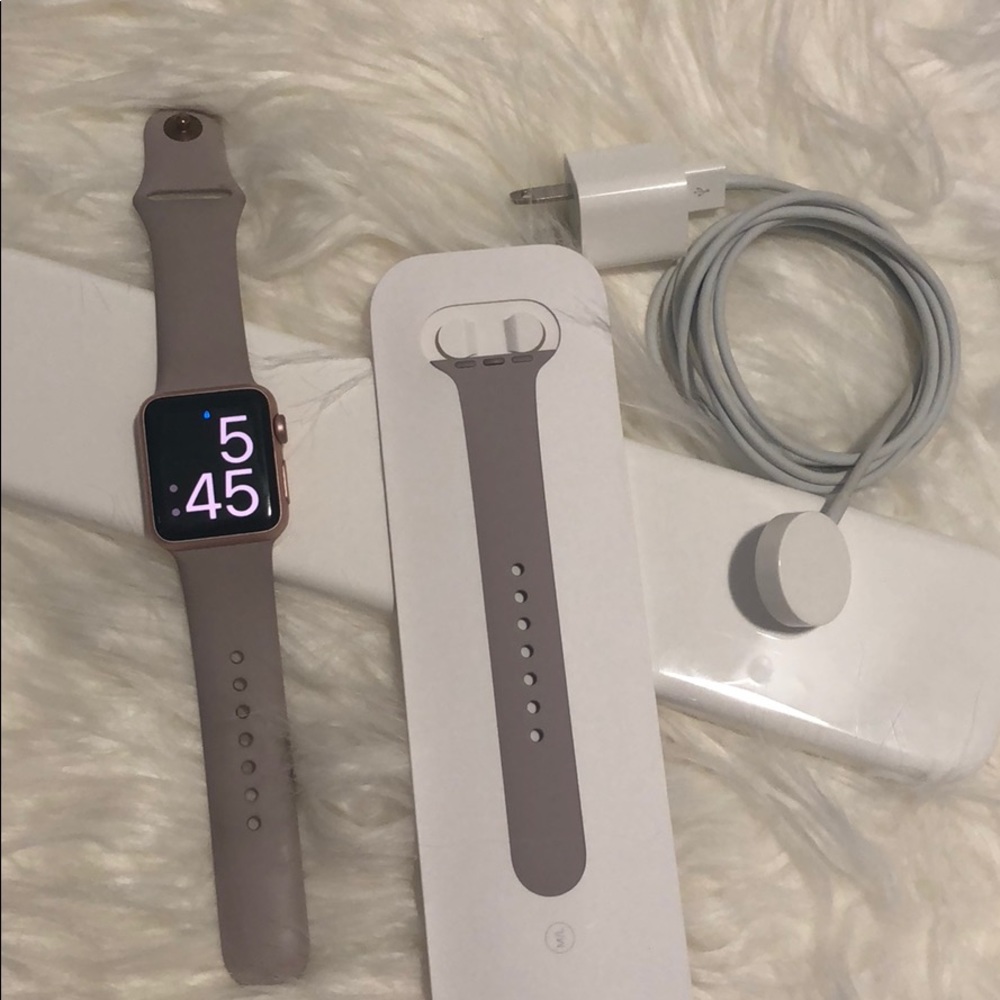 Series 1 - Rose Gold Apple Watch